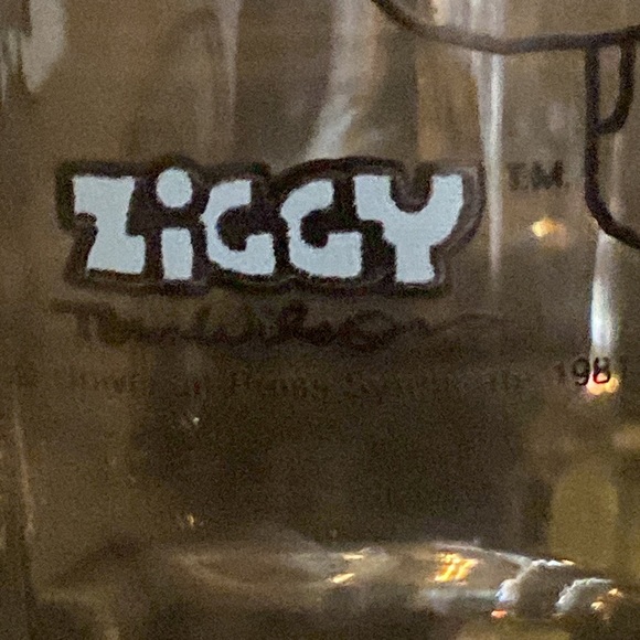 Vintage 1981 Ziggy “Bet You Can’t” Beer Mug - Picture 3 of 7